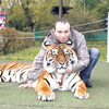 Виктор, 40, г.Москва Виктор, 40, г.Москва